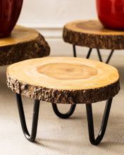 Load image into Gallery viewer, Acadian Bark Small Pedestal